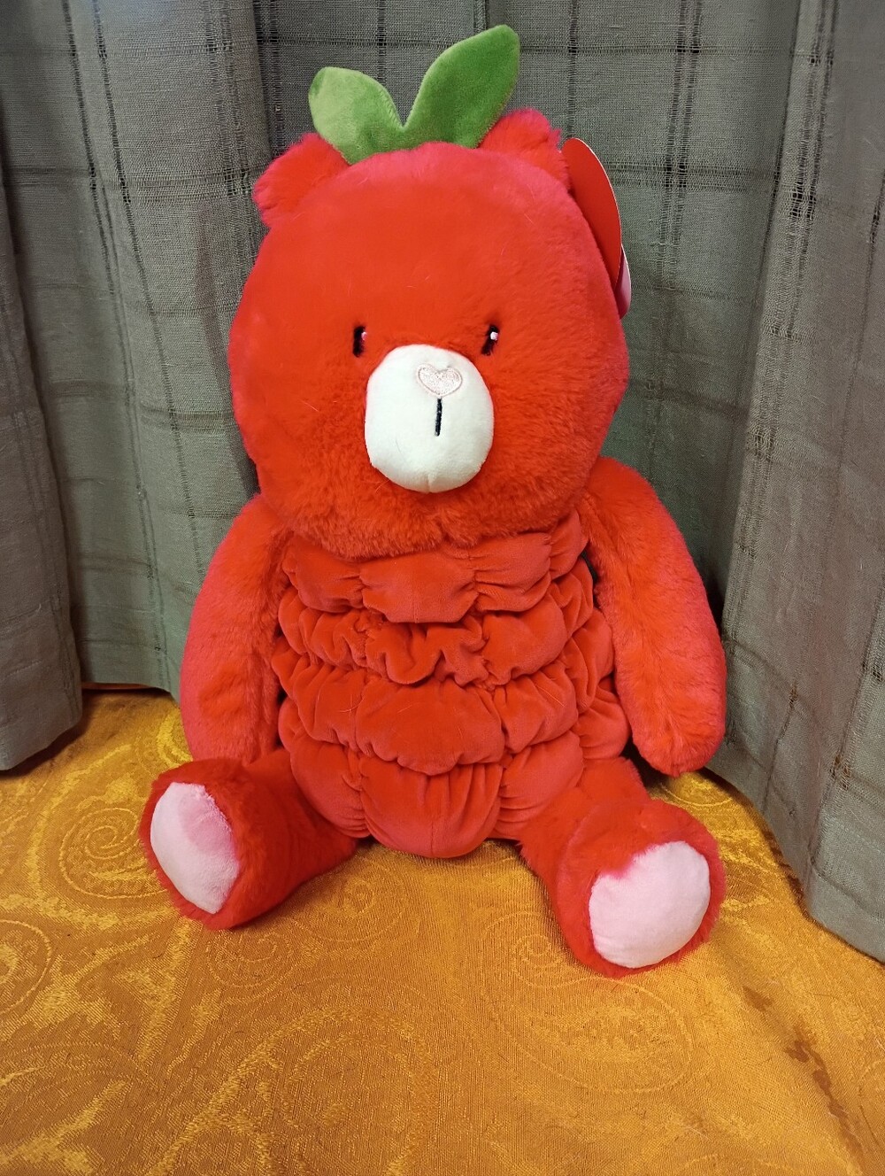 NWT Gigglescape Strawberry Bear Plush Animal Size 12"